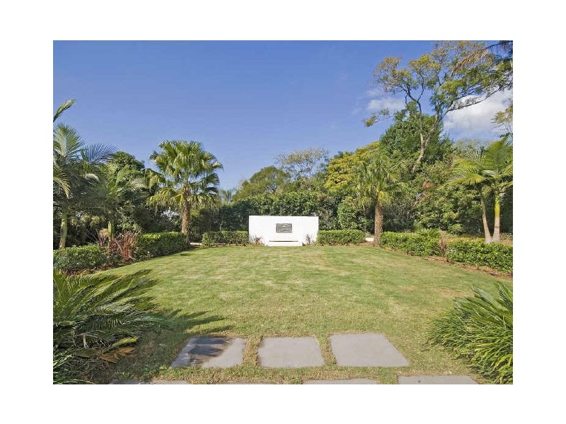 73 McLean Parade, Ashgrove QLD 4060