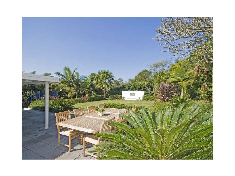 73 McLean Parade, Ashgrove QLD 4060