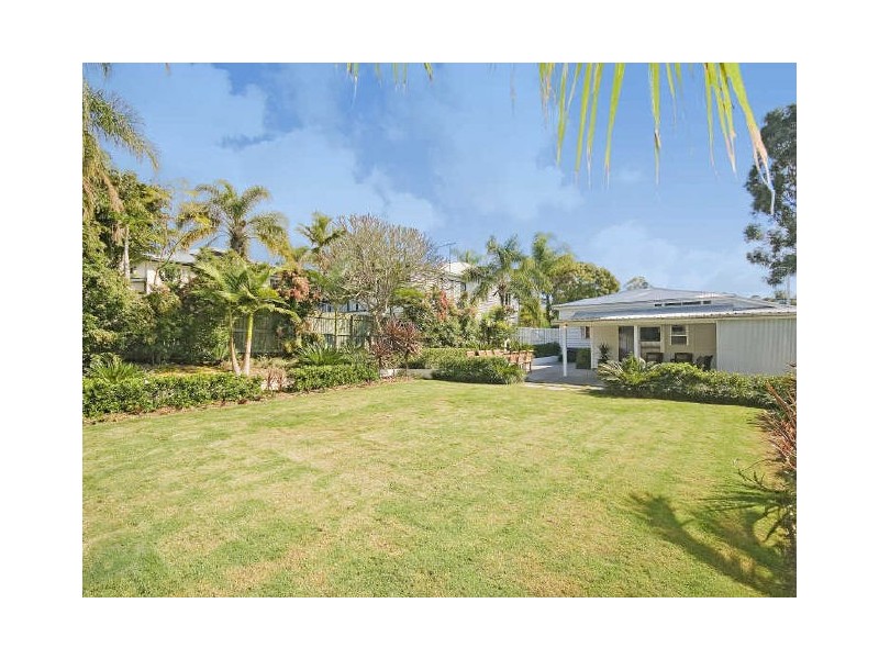 73 McLean Parade, Ashgrove QLD 4060