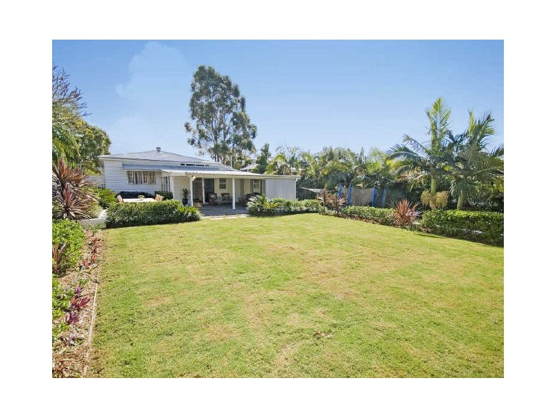 73 McLean Parade, Ashgrove QLD 4060