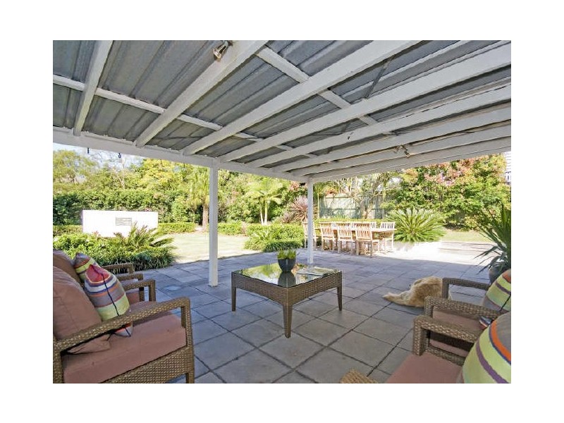 73 McLean Parade, Ashgrove QLD 4060