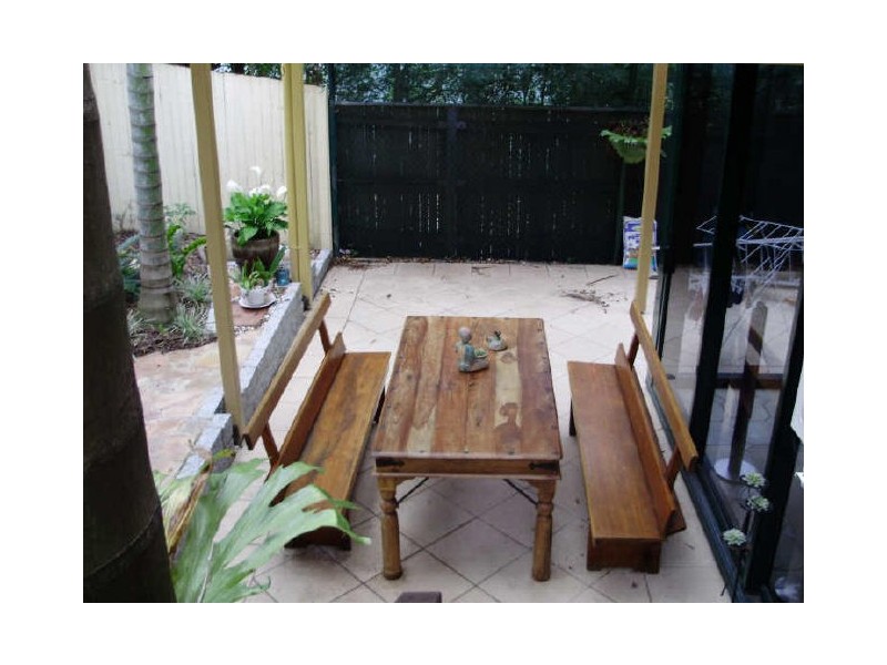 3/8 Waterworks Road, Red Hill QLD 4059