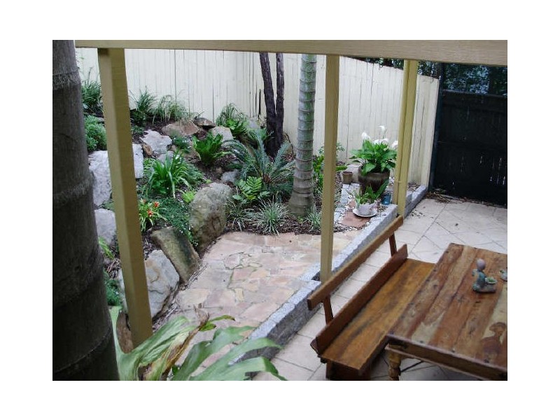 3/8 Waterworks Road, Red Hill QLD 4059