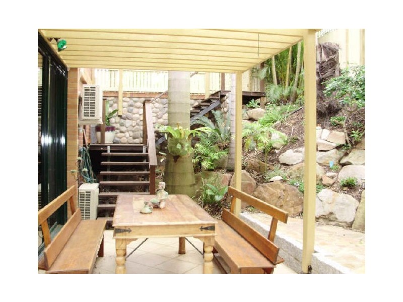 3/8 Waterworks Road, Red Hill QLD 4059