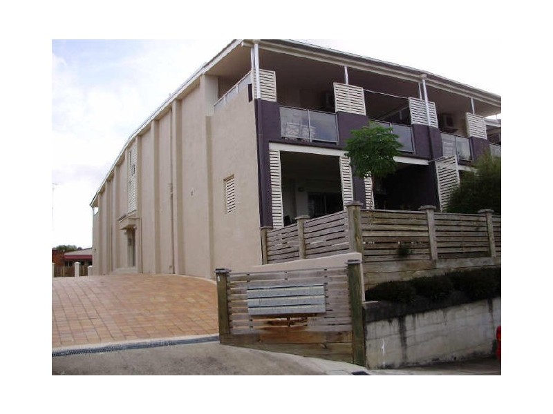 1/17 Truro Street, Windsor QLD 4030