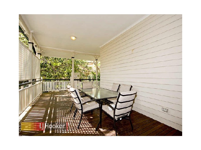 75 Guthrie Street, Paddington QLD 4064