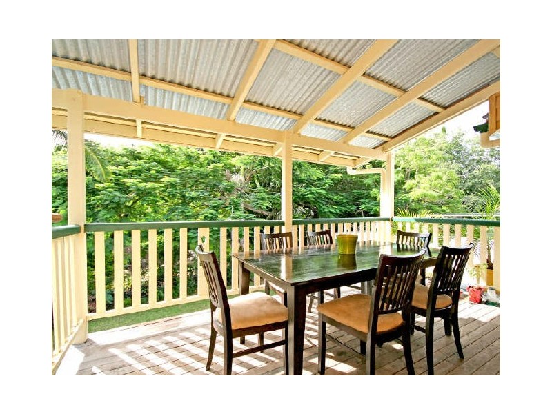 37 Elimatta Drive, Ashgrove QLD 4060