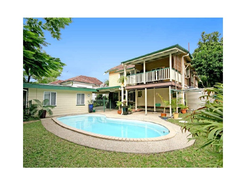 37 Elimatta Drive, Ashgrove QLD 4060