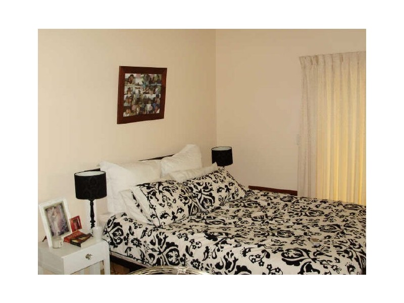 73 Lewin Street, Bardon QLD 4065