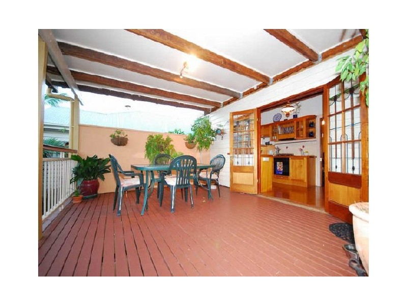 25 Wienholt Street, Auchenflower QLD 4066