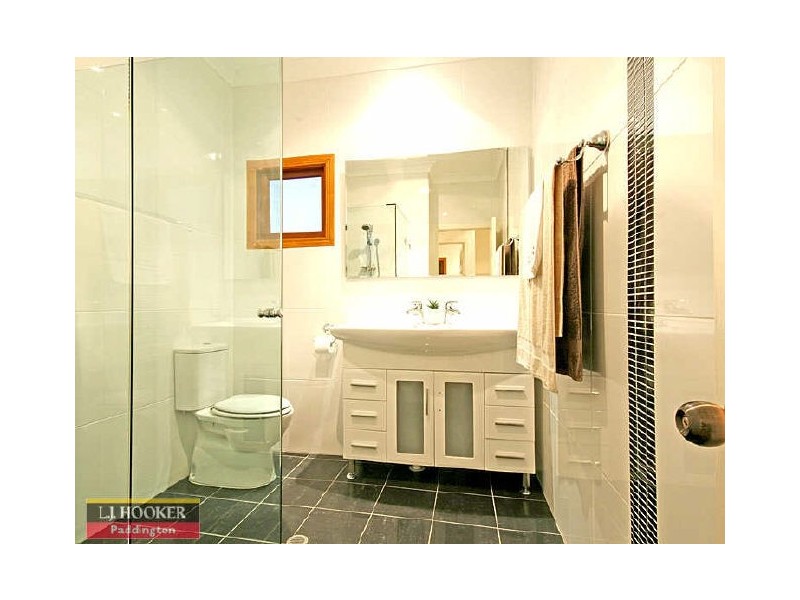 44 Lang Parade, Milton QLD 4064