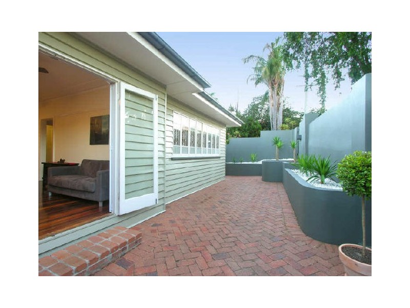 130 Rockbourne Terrace, Paddington QLD 4064