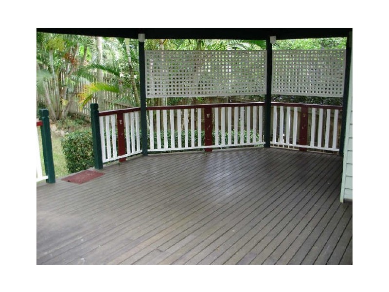 16 Hetherington Street, Herston QLD 4006