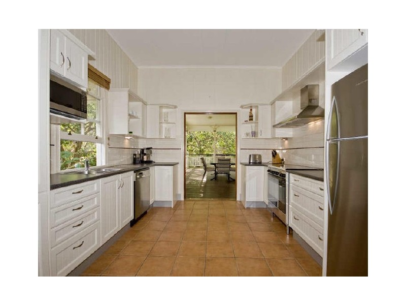 75 Guthrie Street, Paddington QLD 4064