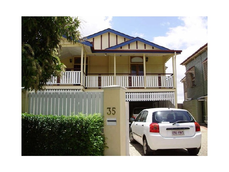 35 Heussler Terrace, Milton QLD 4064