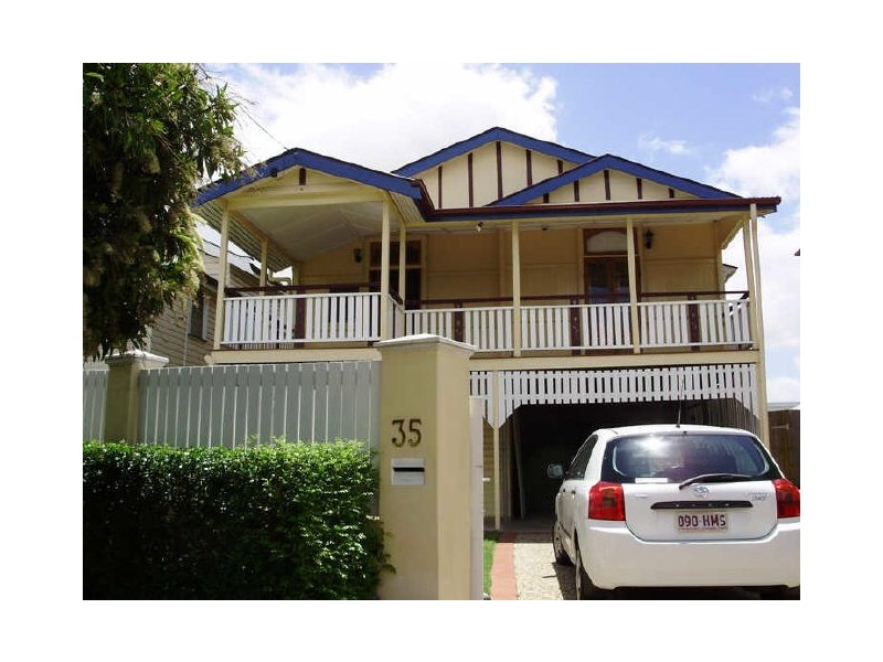 35 Heussler Terrace, Milton QLD 4064