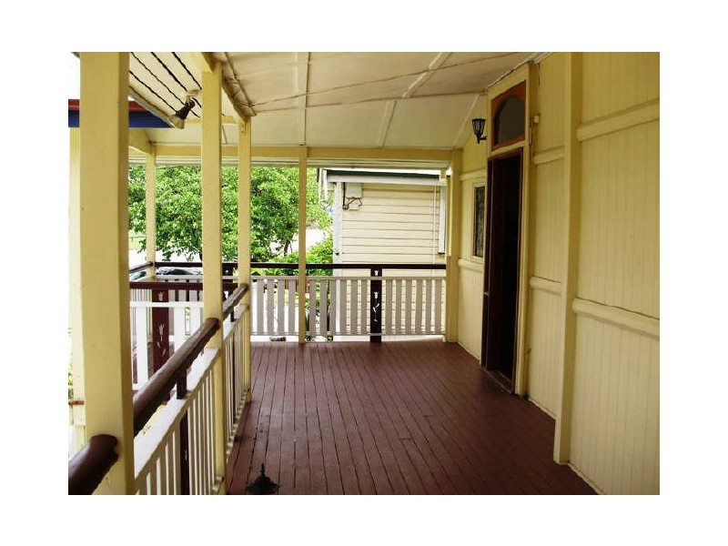 35 Heussler Terrace, Milton QLD 4064