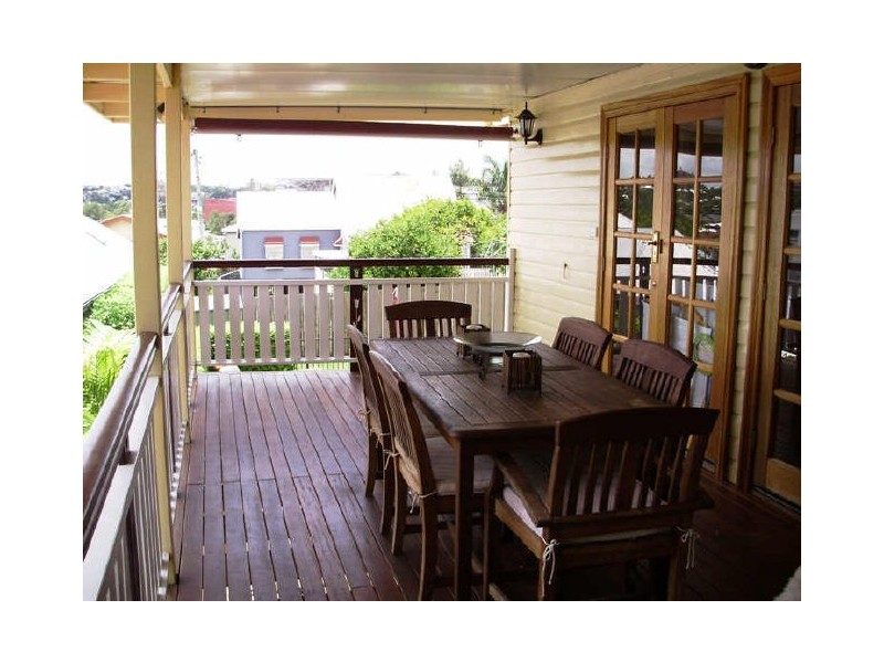 35 Heussler Terrace, Milton QLD 4064