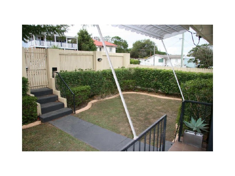 63 Taabinga Street, Wavell Heights QLD 4012