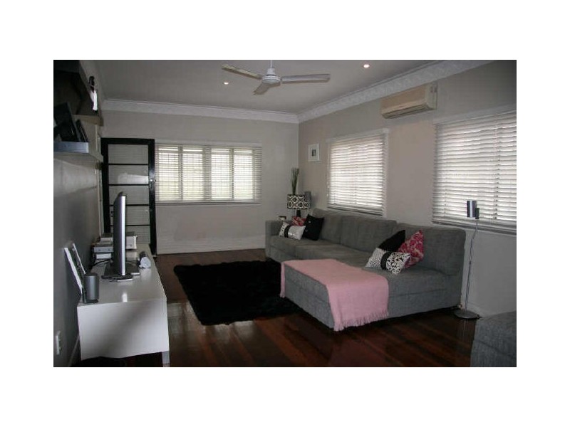 63 Taabinga Street, Wavell Heights QLD 4012