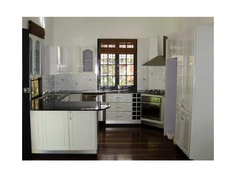 7 Carlyle Street, Paddington QLD 4064