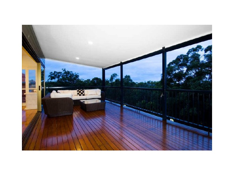 110 Stuartholme Road, Bardon QLD 4065