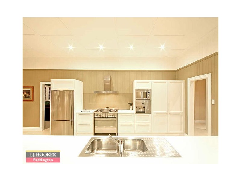 47 Rainworth Road, Bardon QLD 4065