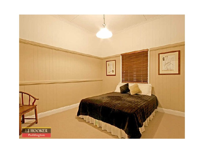 47 Rainworth Road, Bardon QLD 4065