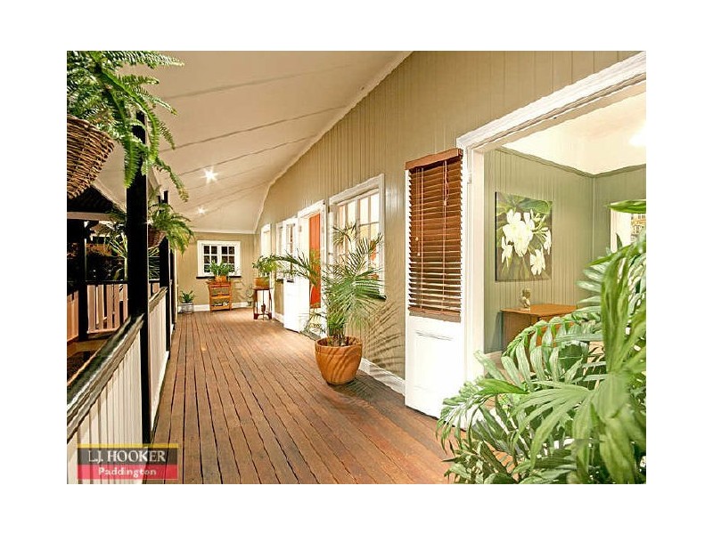 47 Rainworth Road, Bardon QLD 4065