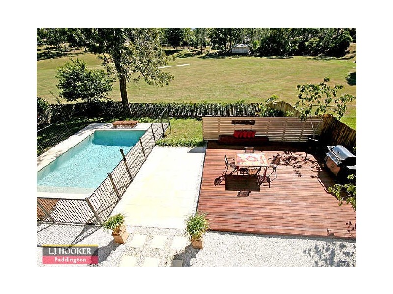 47 Rainworth Road, Bardon QLD 4065