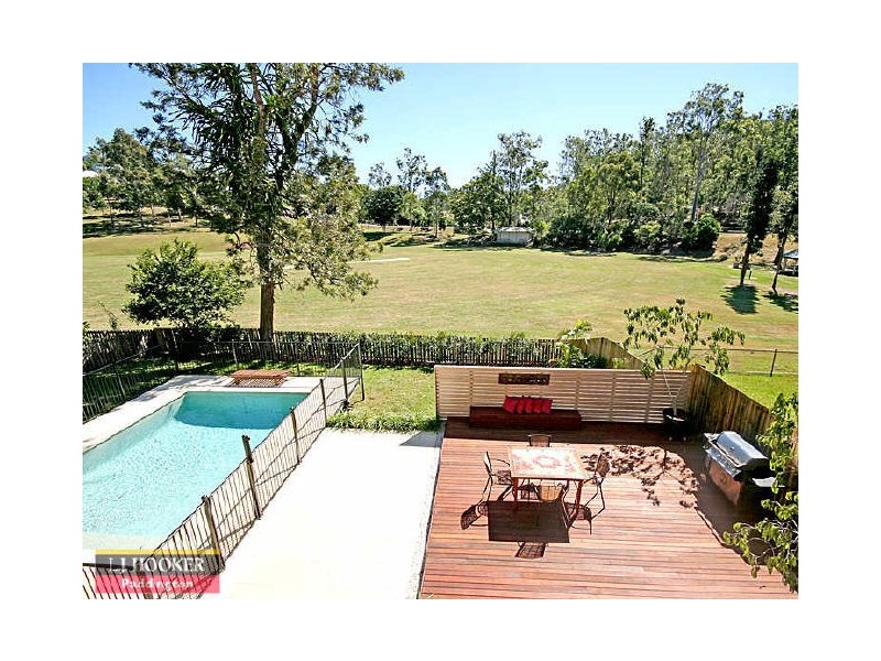 47 Rainworth Road, Bardon QLD 4065