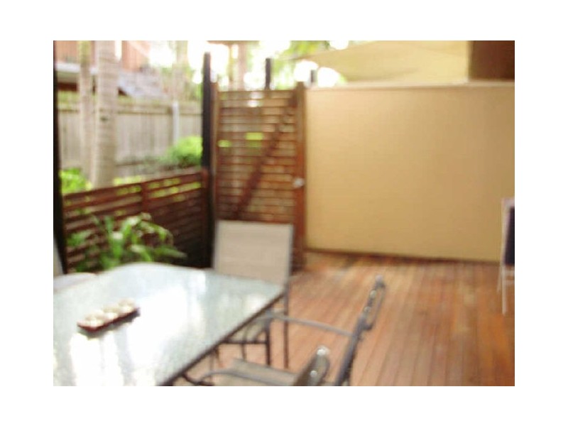 2/66 Elizabeth Street, Paddington QLD 4064