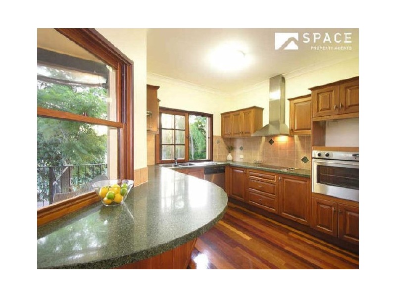 12 Fernberg Road, Paddington QLD 4064