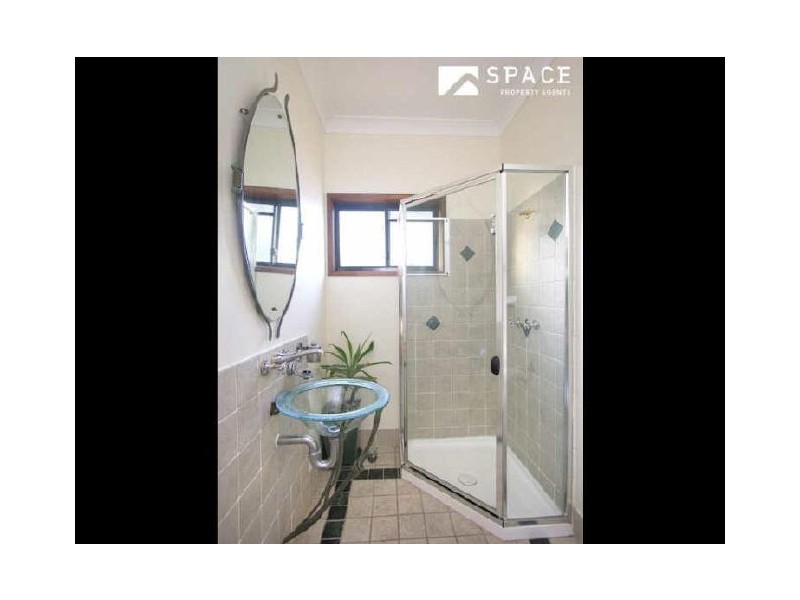 12 Fernberg Road, Paddington QLD 4064