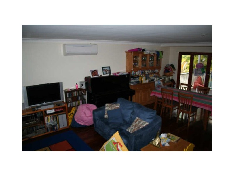 20 Fletcher Parade, Bardon QLD 4065