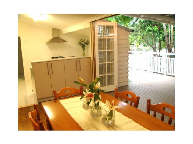 5 Charlotte Street, Paddington QLD 4064