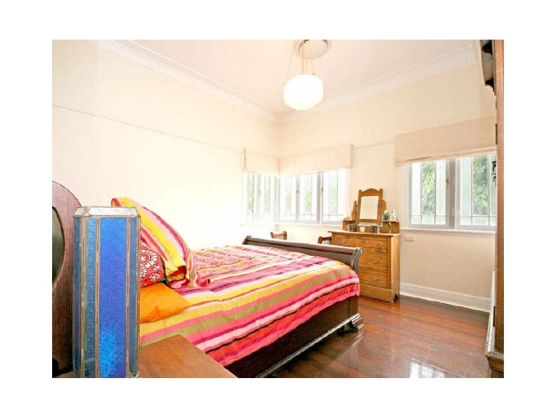 9 Bramble Terrace, Red Hill QLD 4059