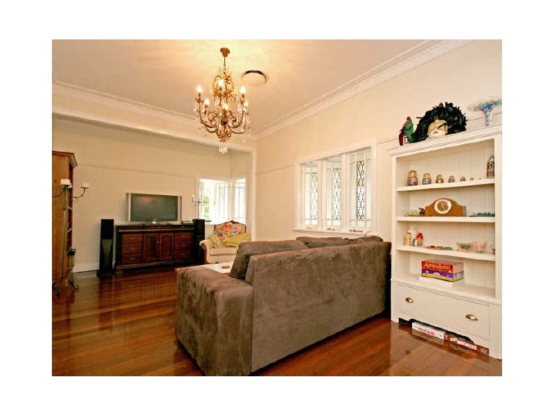 9 Bramble Terrace, Red Hill QLD 4059