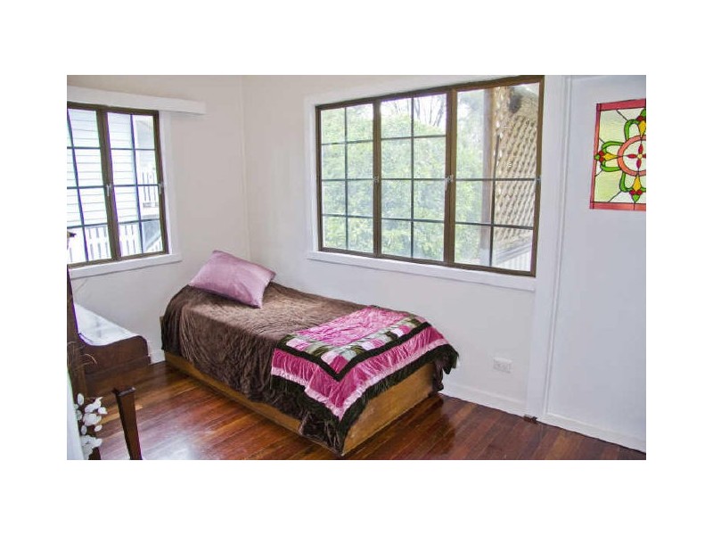 49 Buckingham Street, Ashgrove QLD 4060