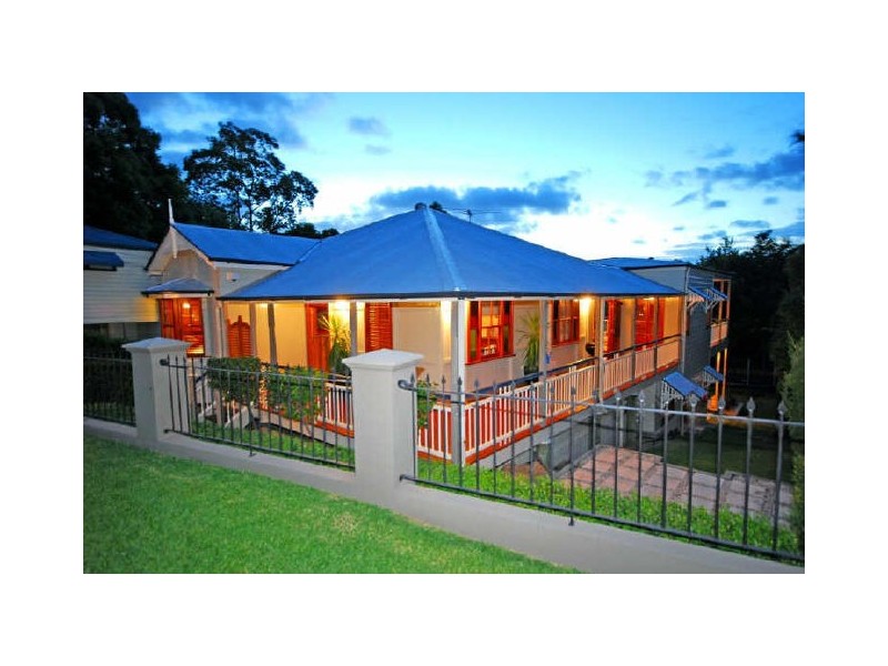 12 Susan Street, Red Hill QLD 4059