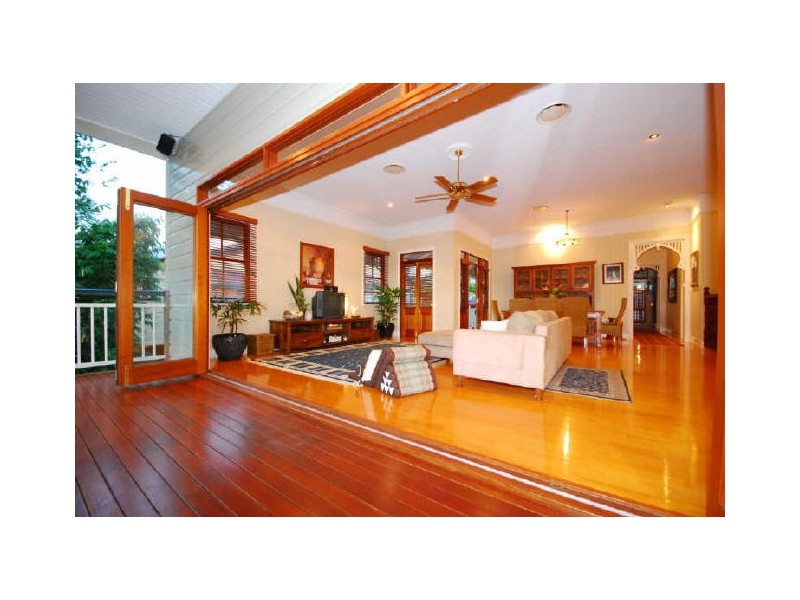 12 Susan Street, Red Hill QLD 4059