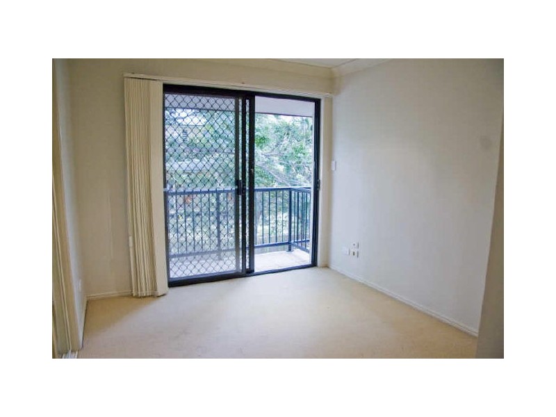 2/39 Elizabeth Street, Toowong QLD 4066
