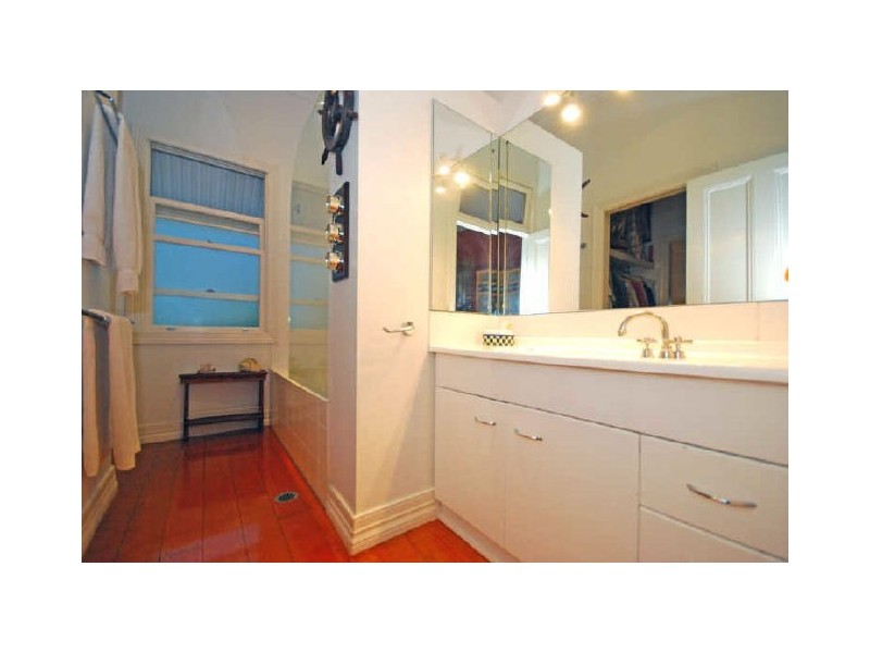 33 Musgrave Street, Toowong QLD 4066