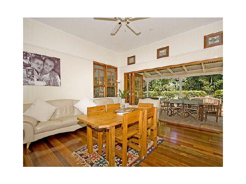 20 Cranmore Street, Red Hill QLD 4059