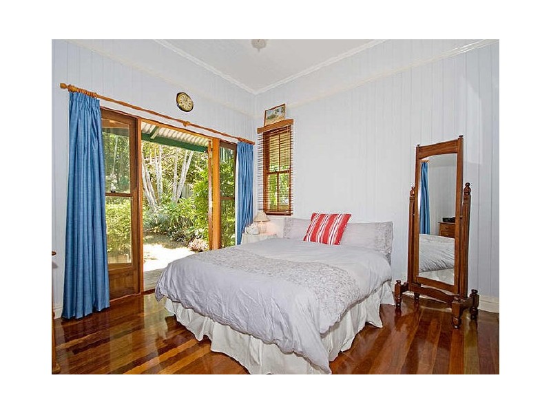 20 Cranmore Street, Red Hill QLD 4059