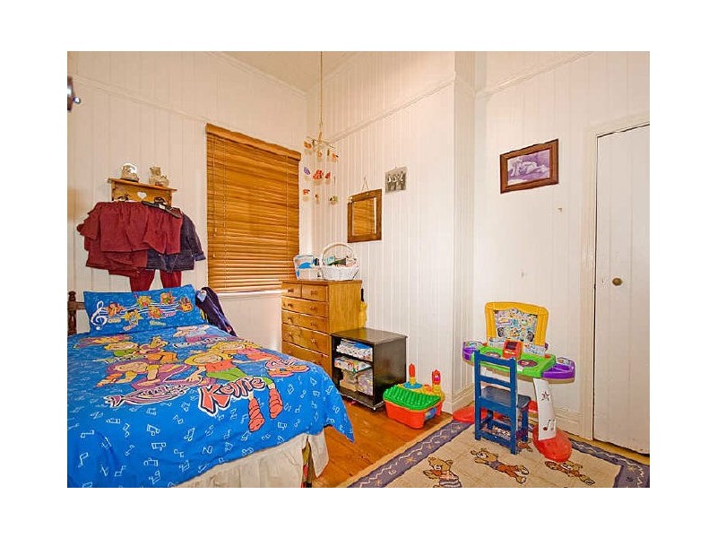 20 Cranmore Street, Red Hill QLD 4059