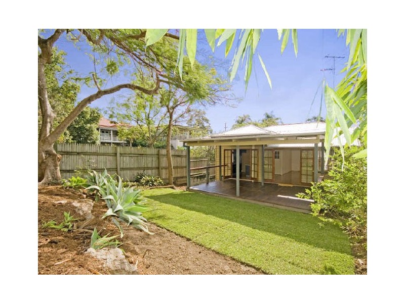 24 Drynan Street, Paddington QLD 4064