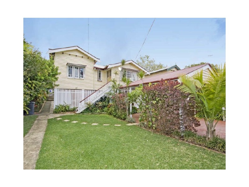 17 Huxham Terrace, Auchenflower QLD 4066