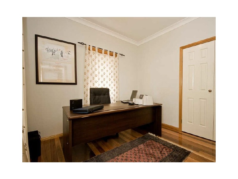 12 Bathurst Street, Red Hill QLD 4059