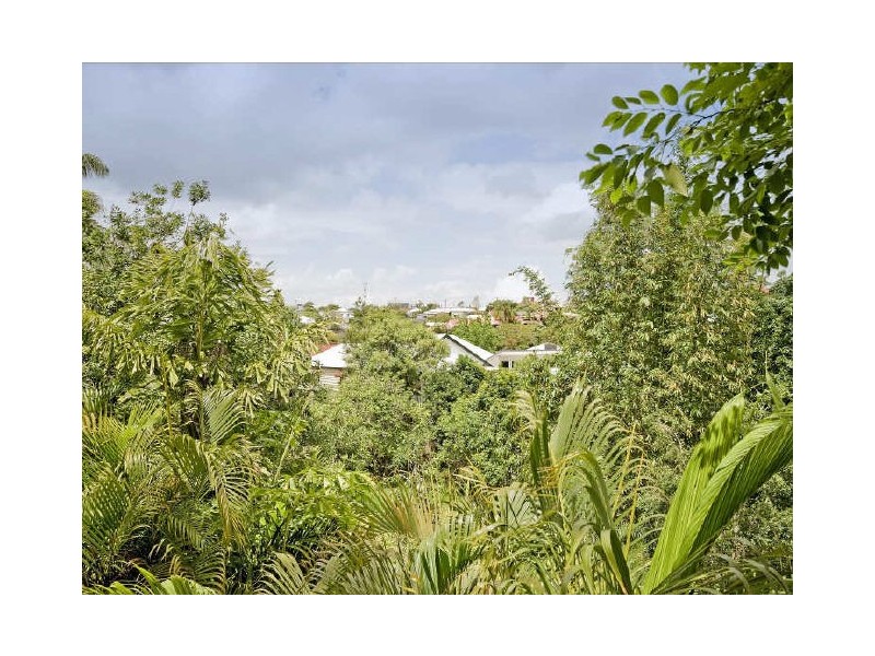 12 Bathurst Street, Red Hill QLD 4059